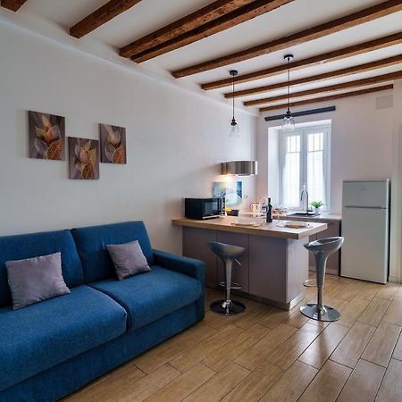 Ambrogio'S Nest - Modern Close To Cadorna Station Милано Екстериор снимка